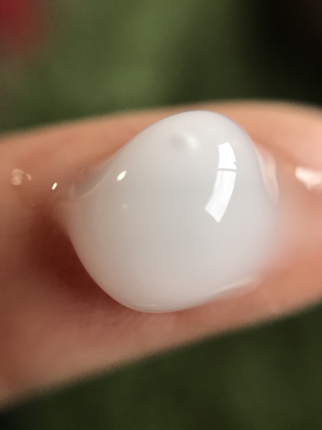 無色透明の化粧下地をお探しならコレ フラコラプラセンタクリーム